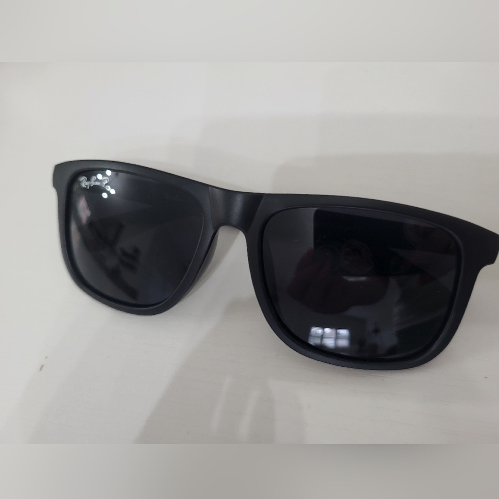 Ray Ban Sunglasses RB4220 Black
